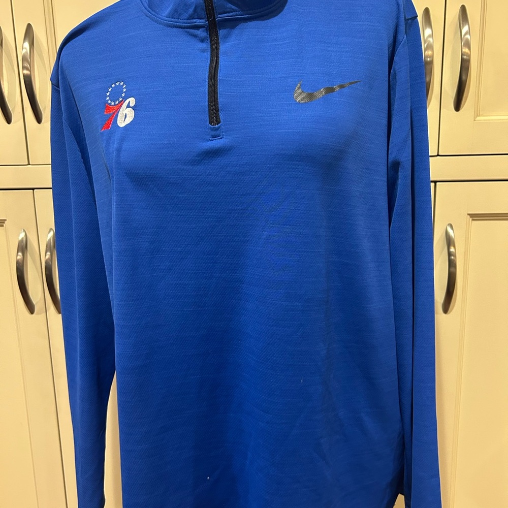 Nike Women's Blue Sweatshirt
